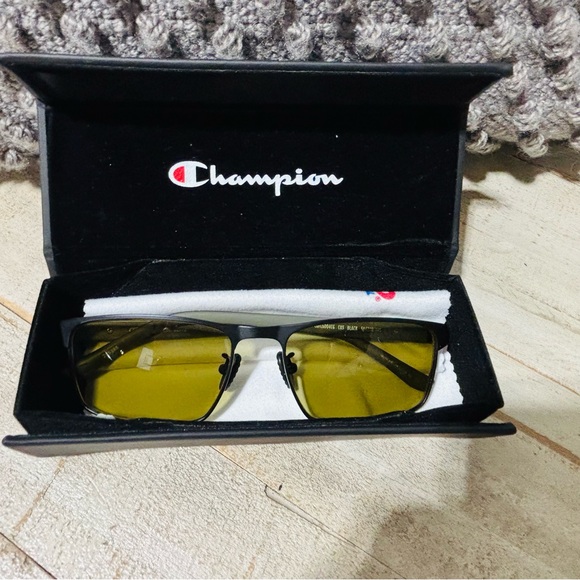 Champion Other - Like new! Champion Elite Black Frames CUFl006004CG